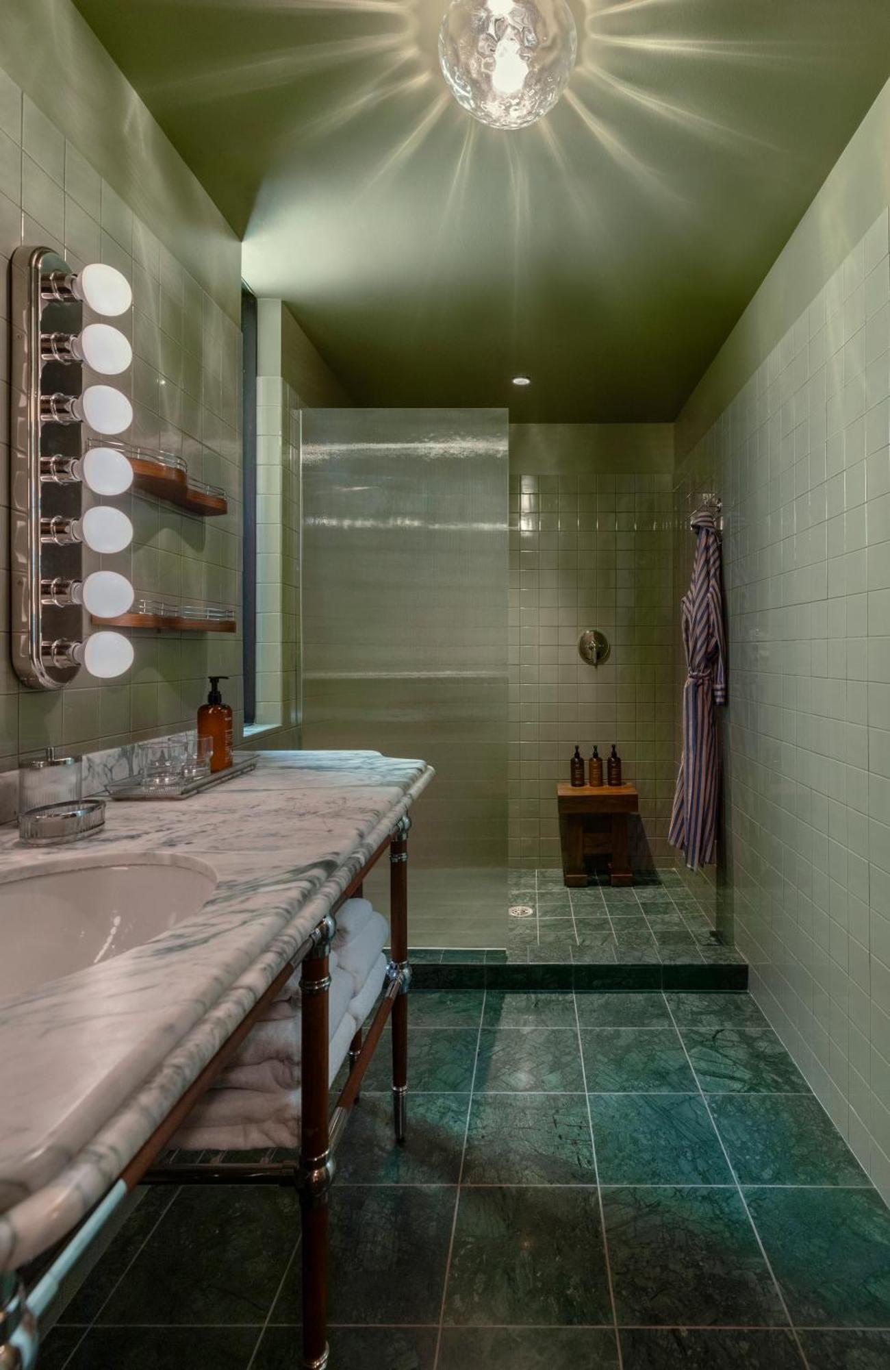 Saint Augustine Hotel Houston
